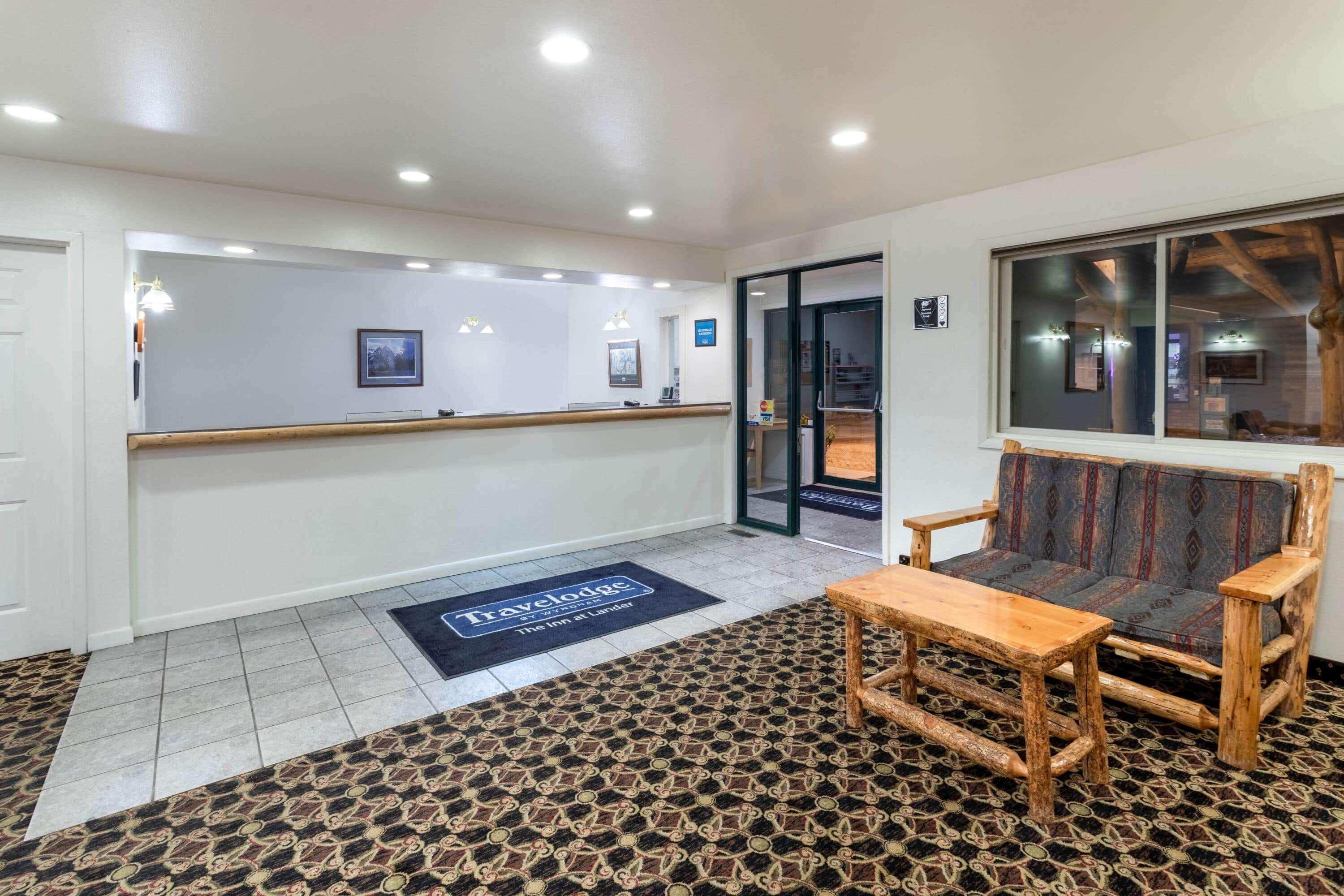 Inn At Lander, Travelodge By Wyndham Екстер'єр фото