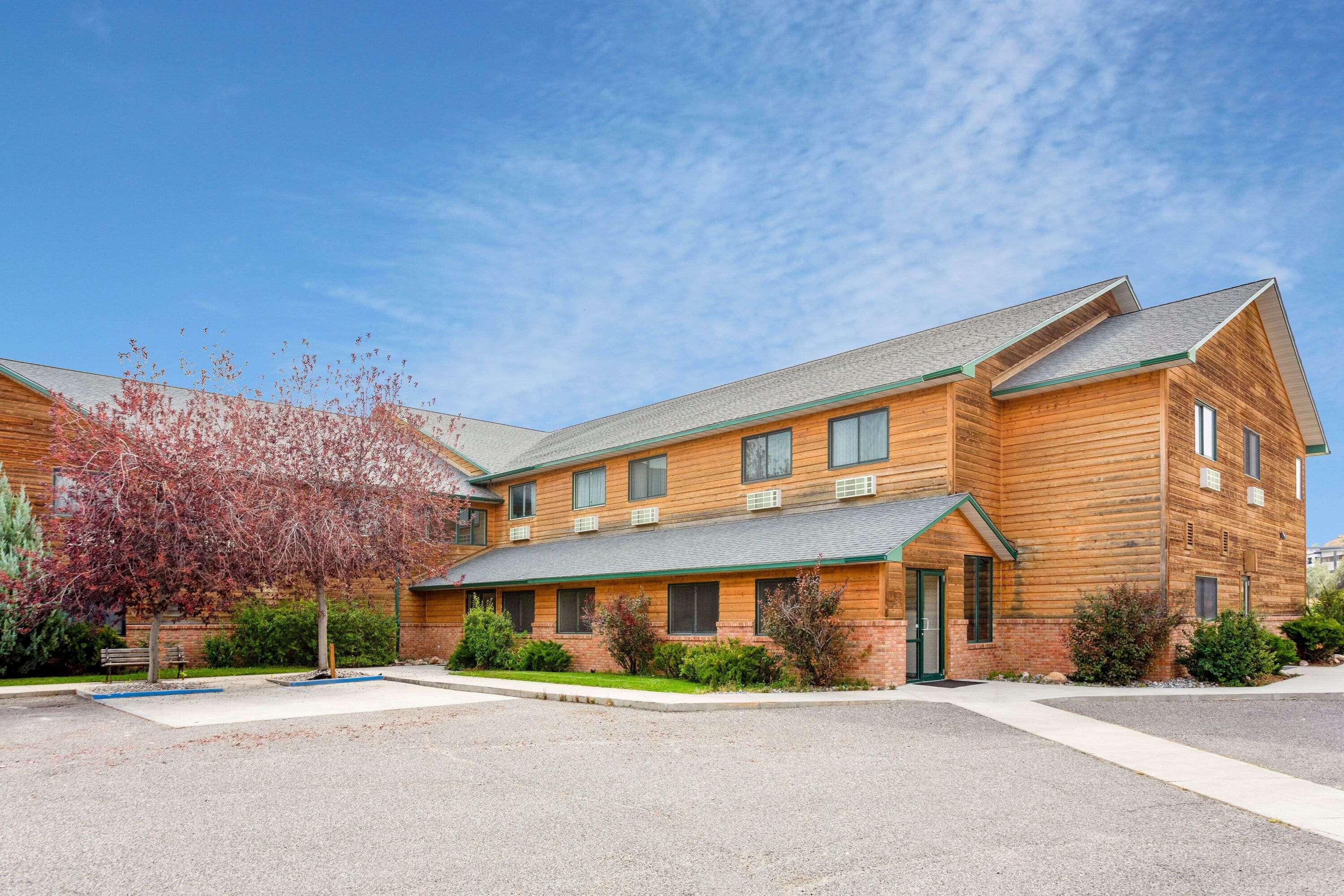 Inn At Lander, Travelodge By Wyndham Екстер'єр фото