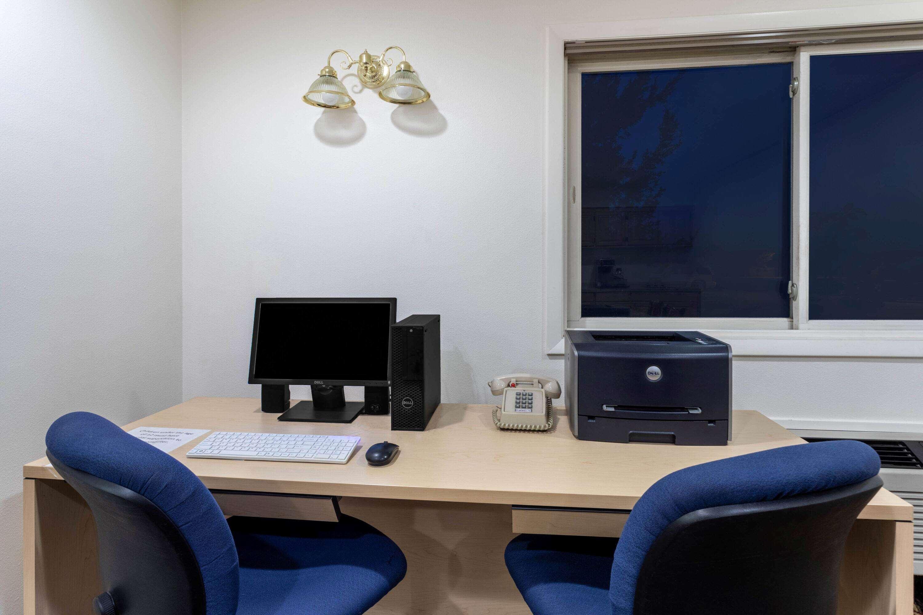 Inn At Lander, Travelodge By Wyndham Екстер'єр фото